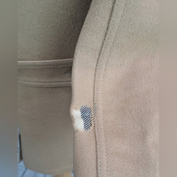 Burberry Womens Duffle Toggle Fur Hood Jacket Winter Camel Wool Nova Check 12 US - Picture 16 of 16